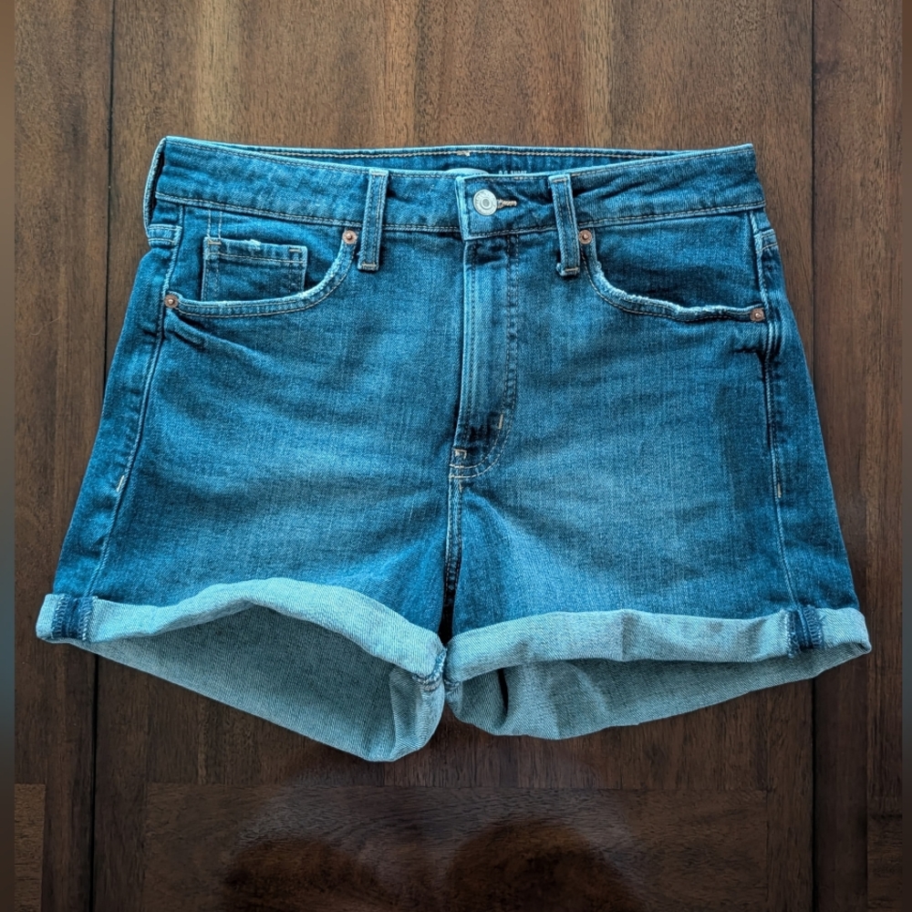 OLD NAVY. SLIGHTLY DISTRESSED. HIGH WAISTED. CUFFED. SHORTS